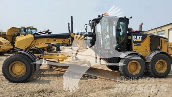 CAT 140M AWD Grederji