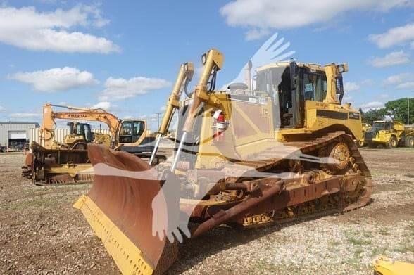 CAT D8T Buldožerji goseničarji