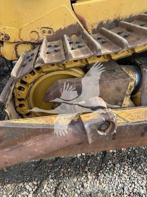 CAT D8T Buldožerji goseničarji