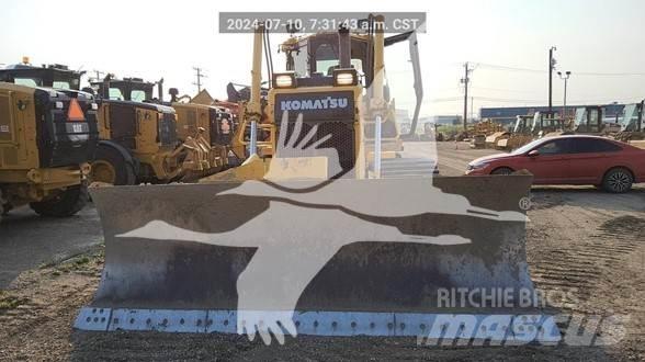 Komatsu D65PX Buldožerji goseničarji