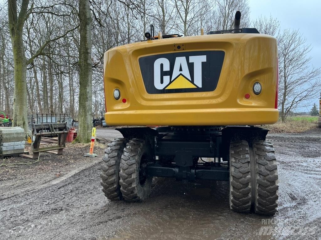 CAT M 318 F Bagri na kolesih
