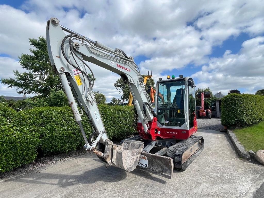 Takeuchi TB 260 Midi bagri 7t – 12t