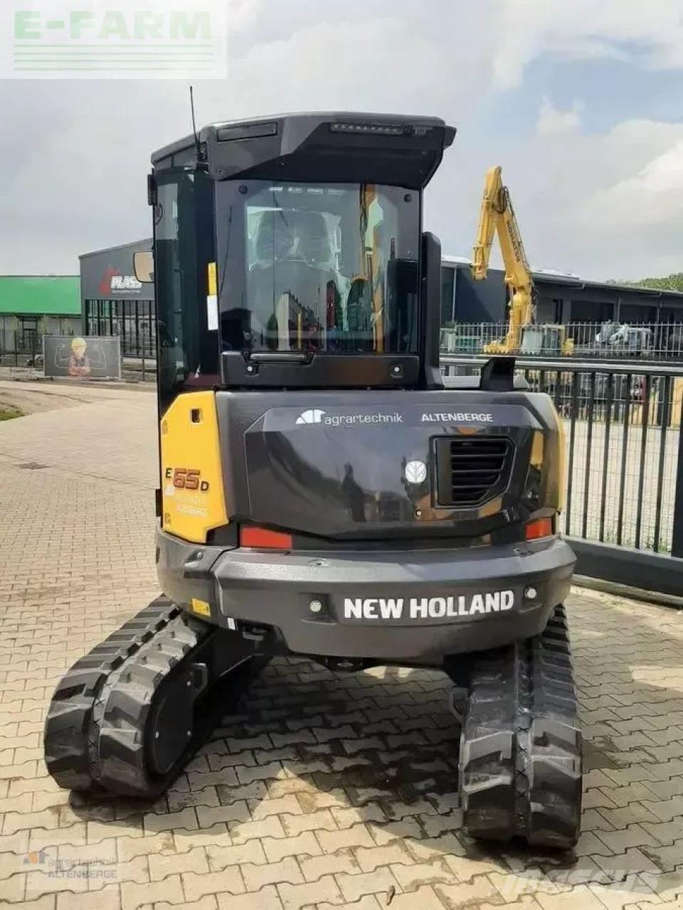New Holland e65d Mini bagri <7t