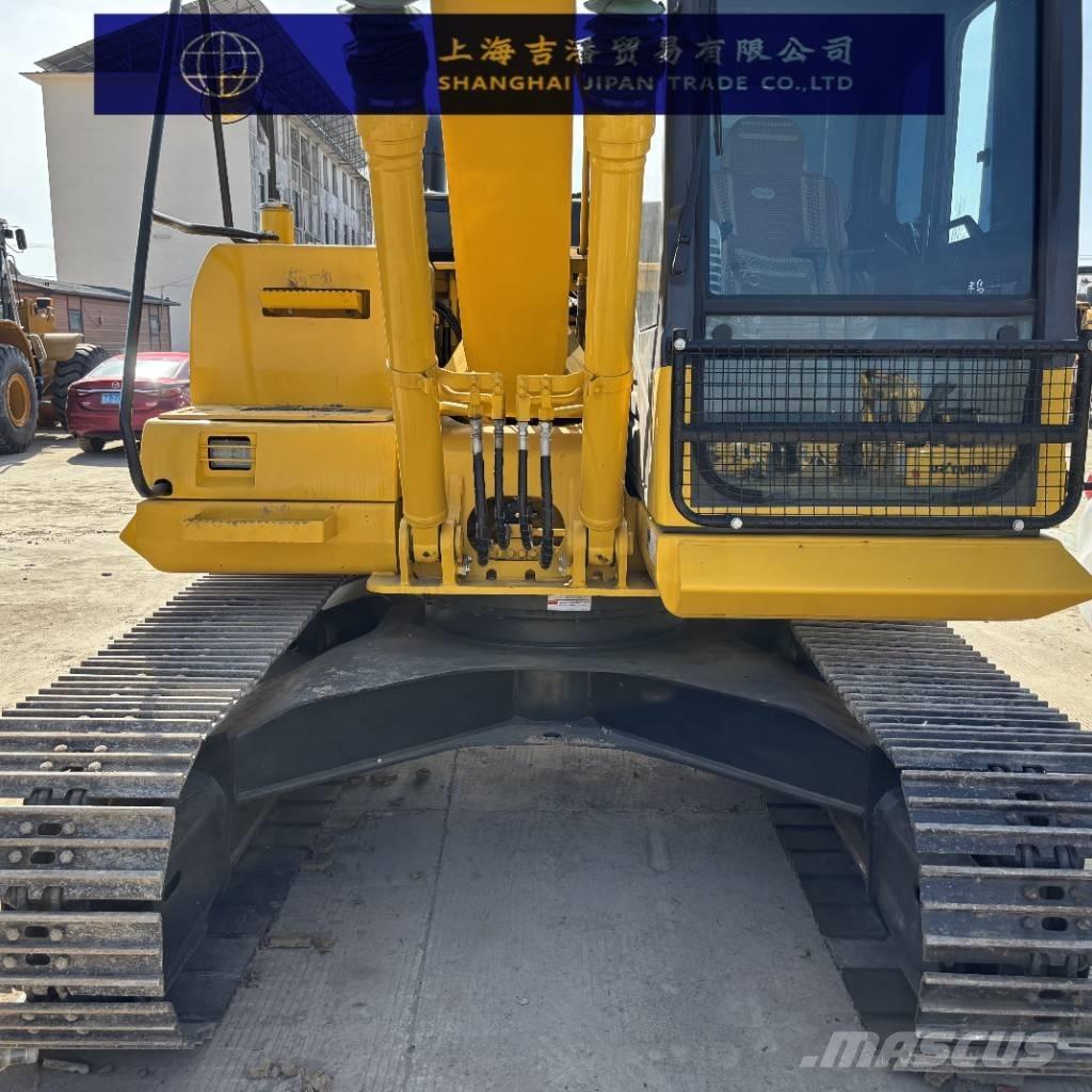 Komatsu PC 130 Midi bagri 7t – 12t