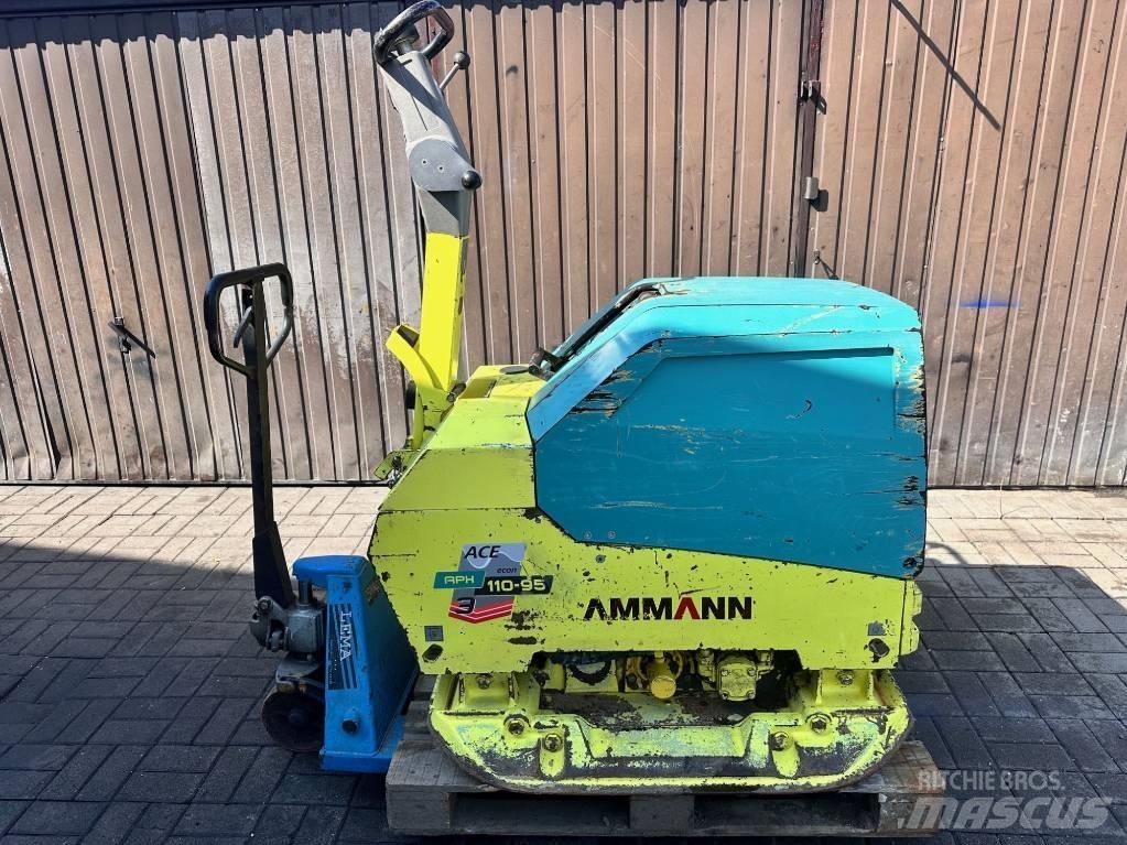 Ammann APH 110-95 Kompaktorji tal