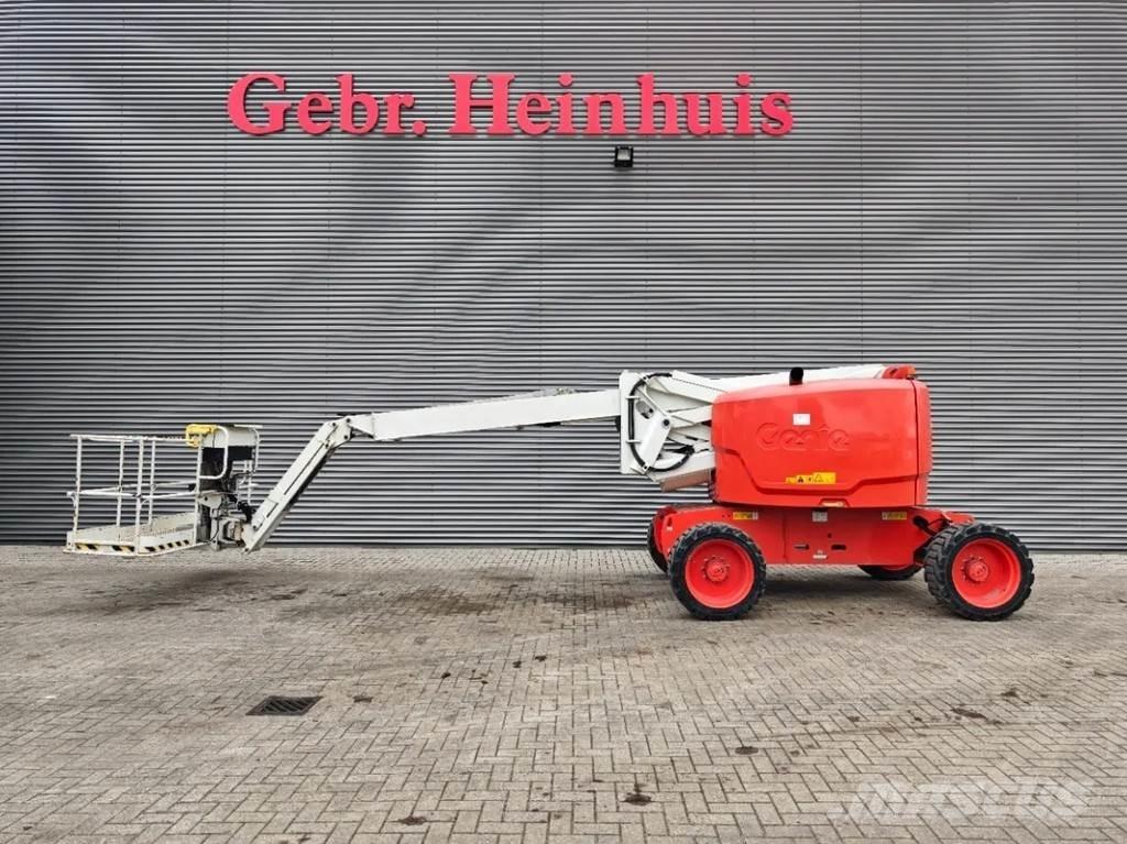 Genie Z-62/40 Zglobne dvižne ploščadi