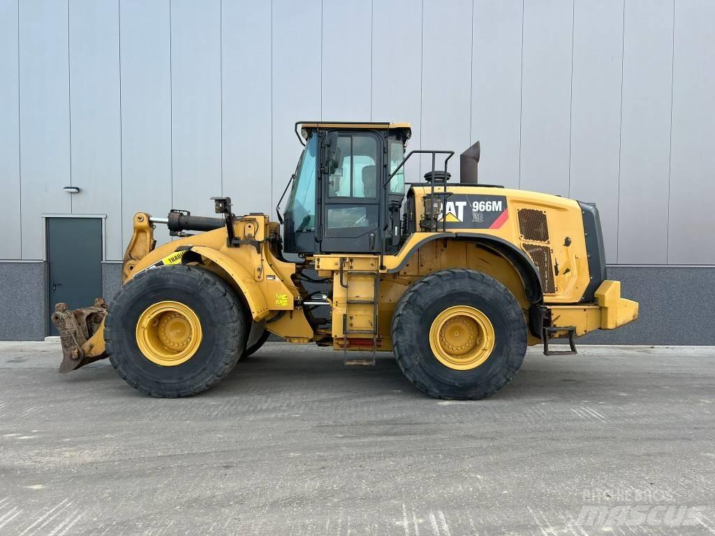 CAT 966 M XE Kolesni nakladalci
