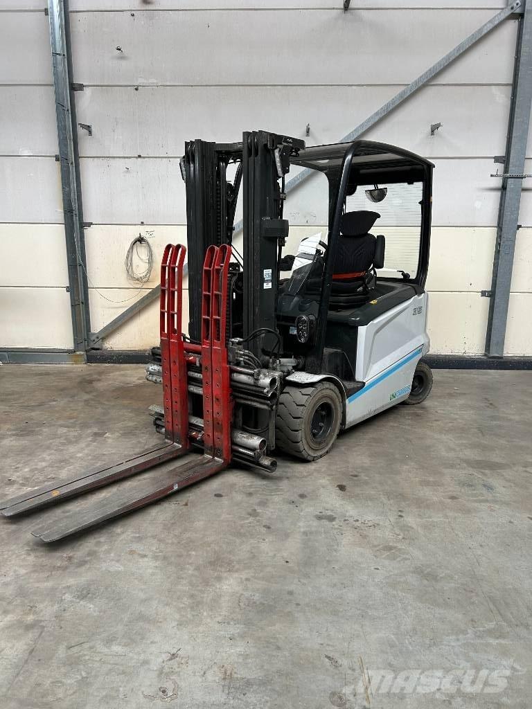 UniCarriers MX35L Električni viličarji