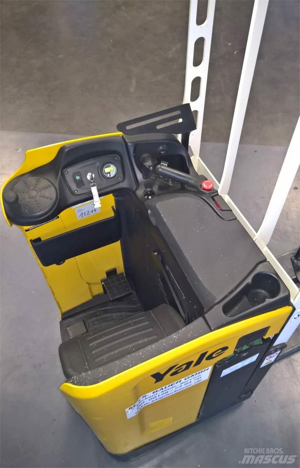 Yale MP20T Električni nizko dvižni viličar