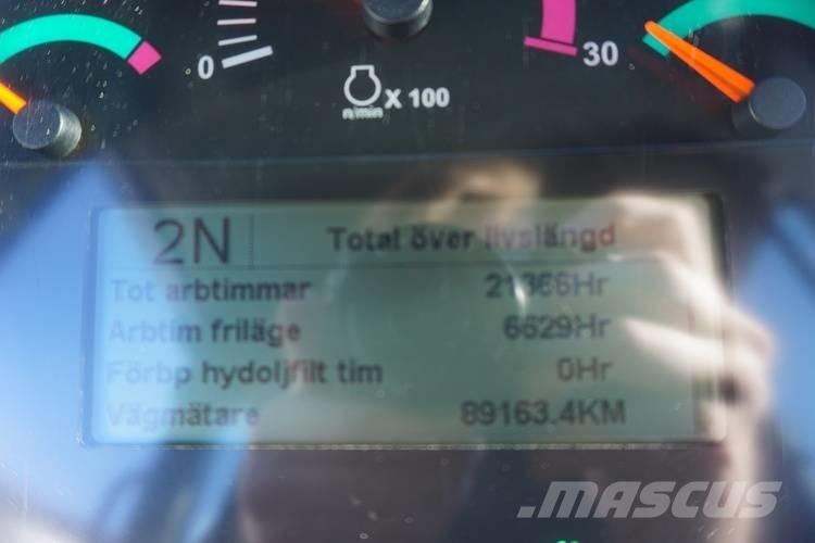 CAT 966K Kolesni nakladalci