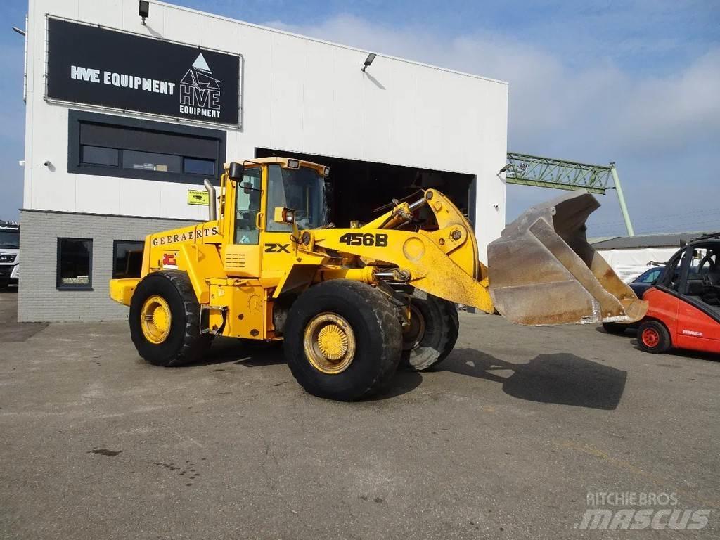 JCB 456ZX Kolesni nakladalci