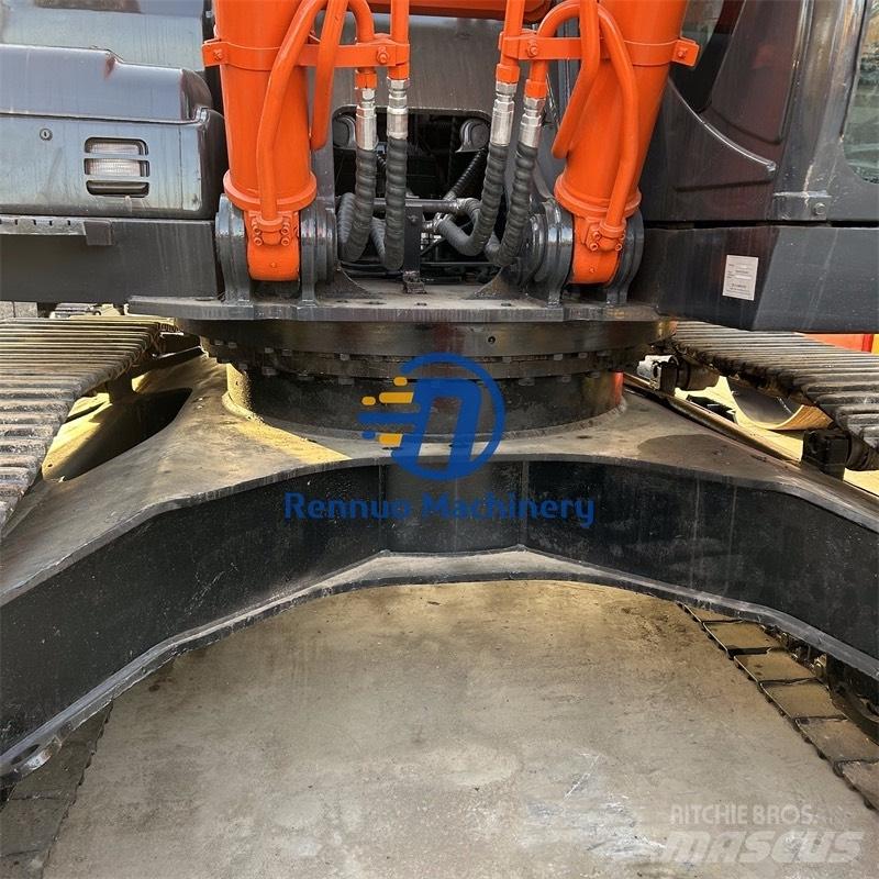 Hitachi ZX 350 Bagri goseničarji