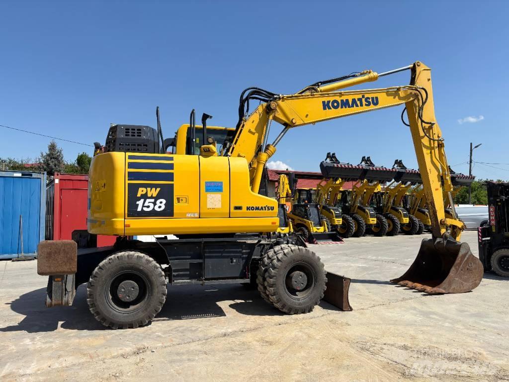 Komatsu PW 158-11 Bagri na kolesih