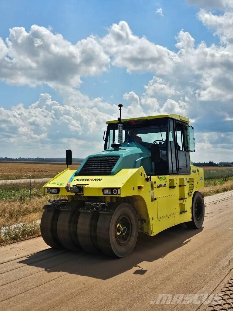 Ammann ART 240 Kolesni valjarji s pnevmatikami