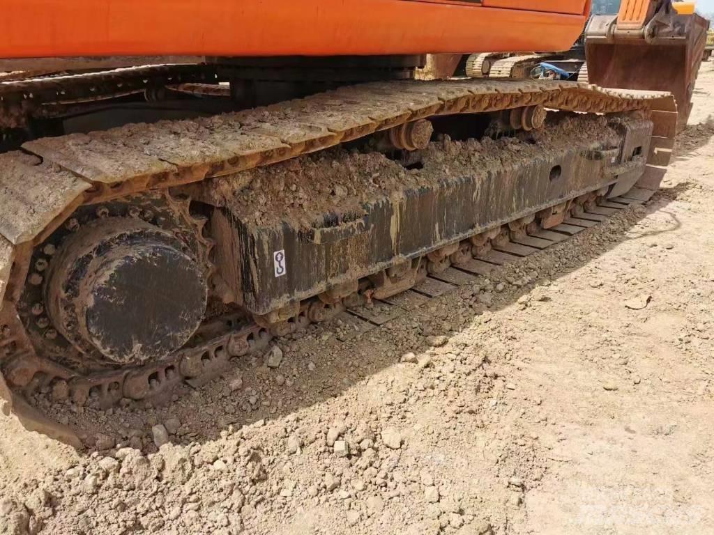 Doosan DH300LC-7 Bagri goseničarji
