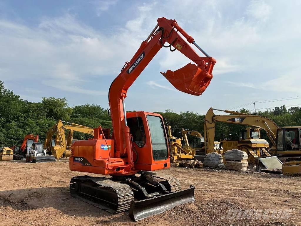 Doosan DH 80 Midi bagri 7t – 12t