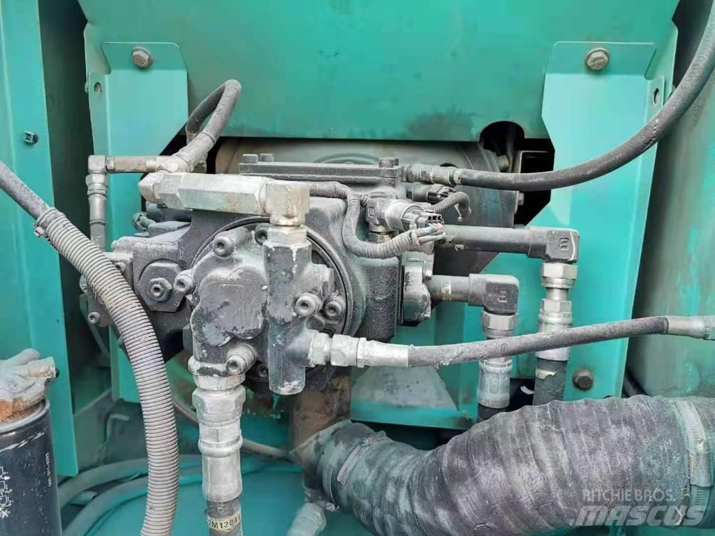 Kobelco SK 140/ Bagri goseničarji