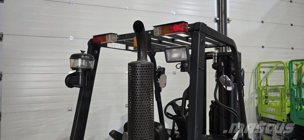 Doosan D 30 GP Dizelski viličarji