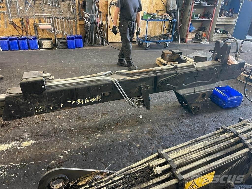 John Deere 1910G Žerjavi za debla