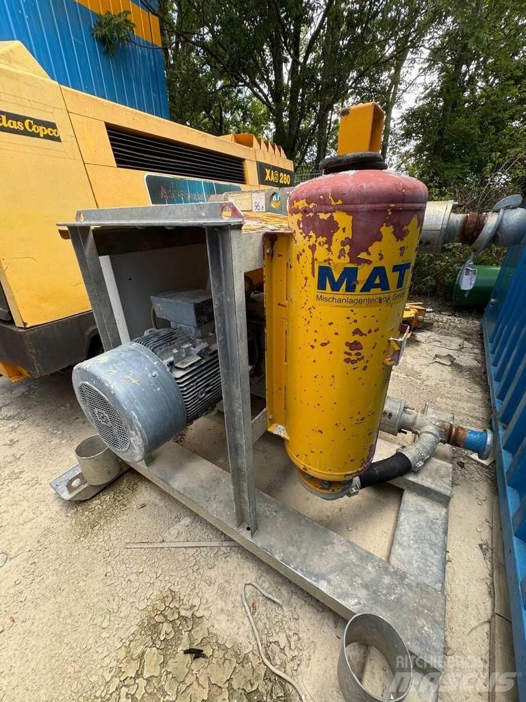 Bauer MAT HP 70 Kamionske črpalke za beton