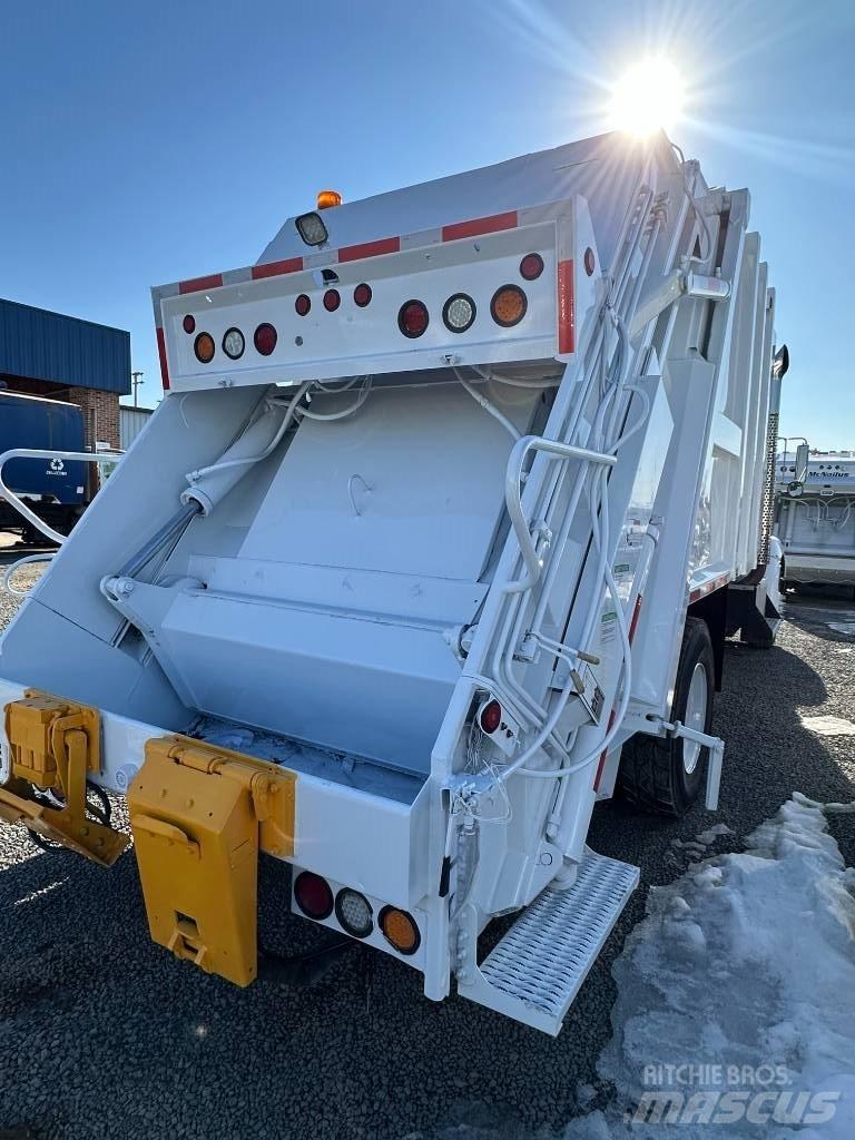 Kenworth T 370 Komunalni tovornjaki