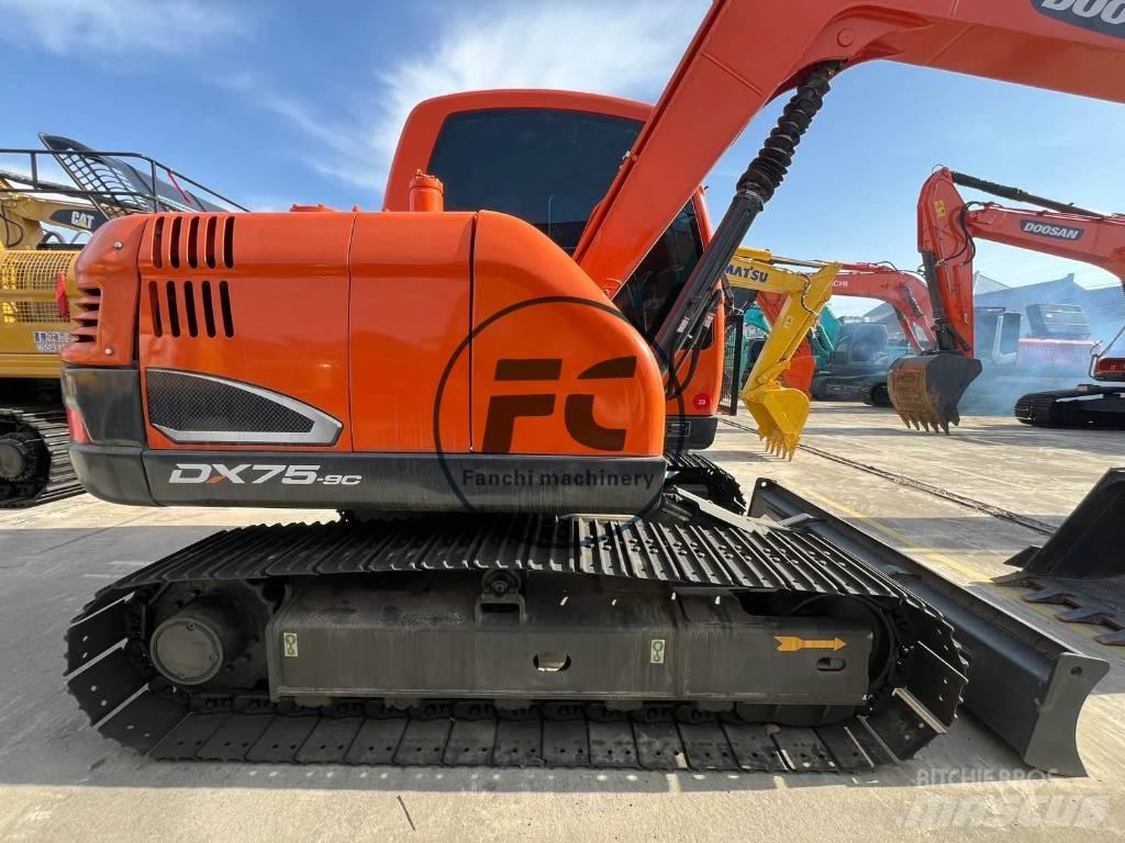 Doosan DX 75-9 C Bagri goseničarji