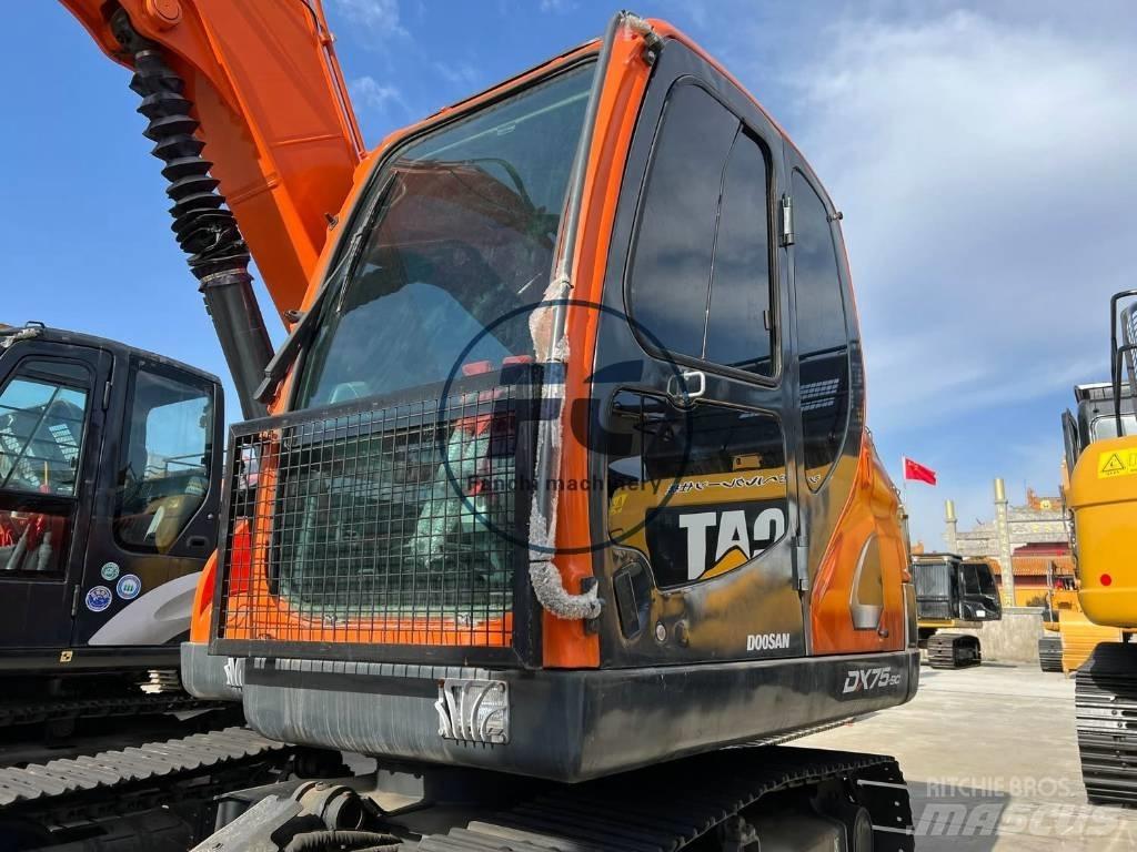 Doosan DX 75-9 C Bagri goseničarji