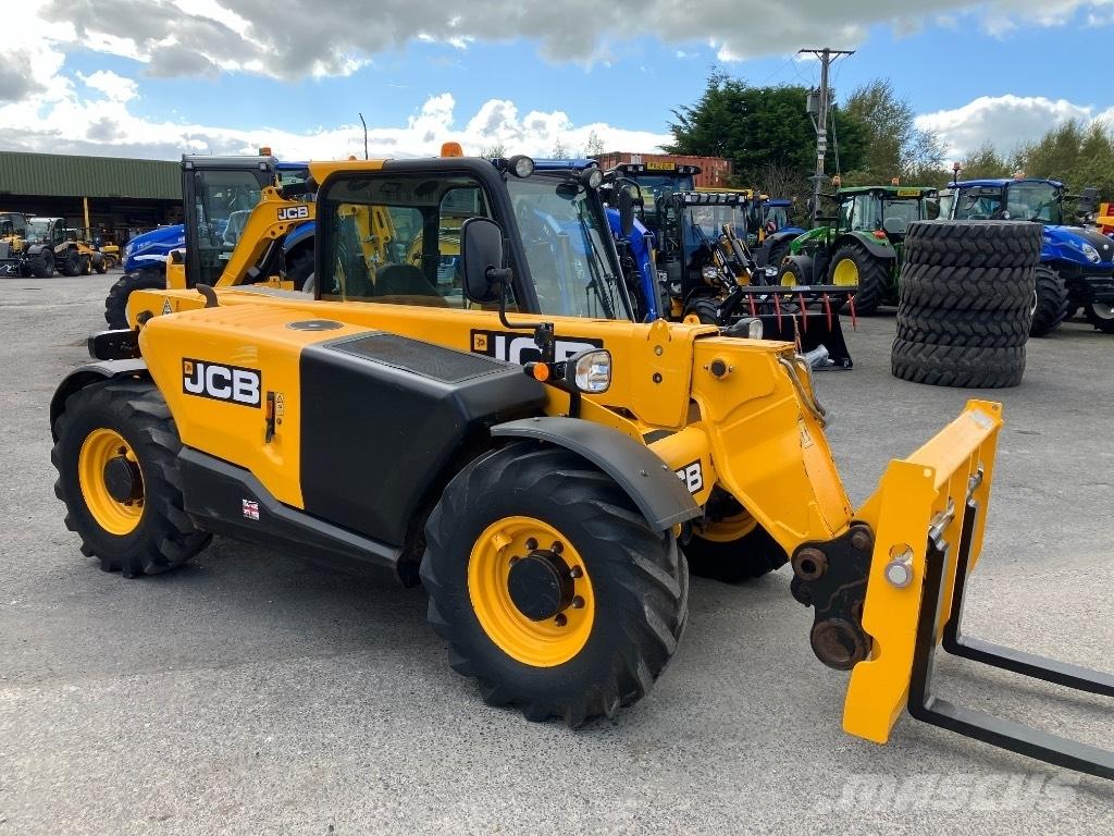 JCB 525-60 Agri Plus Kmetijski teleskopski nakladalci