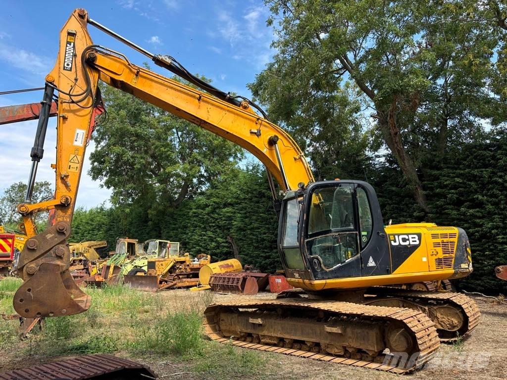 JCB JS 220 LC Bagri goseničarji