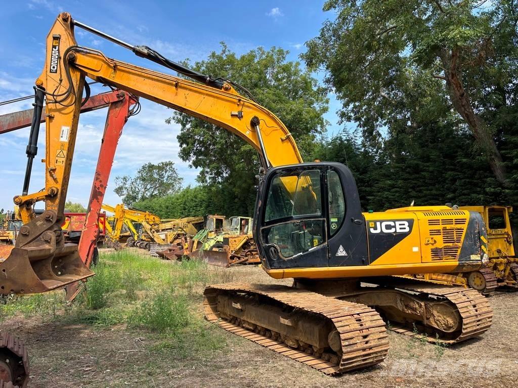 JCB JS 220 LC Bagri goseničarji