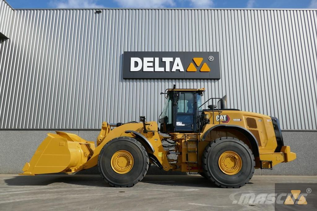 CAT 980M Kolesni nakladalci