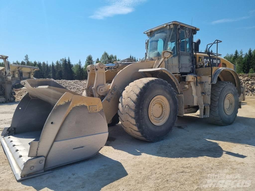 CAT 980M Kolesni nakladalci
