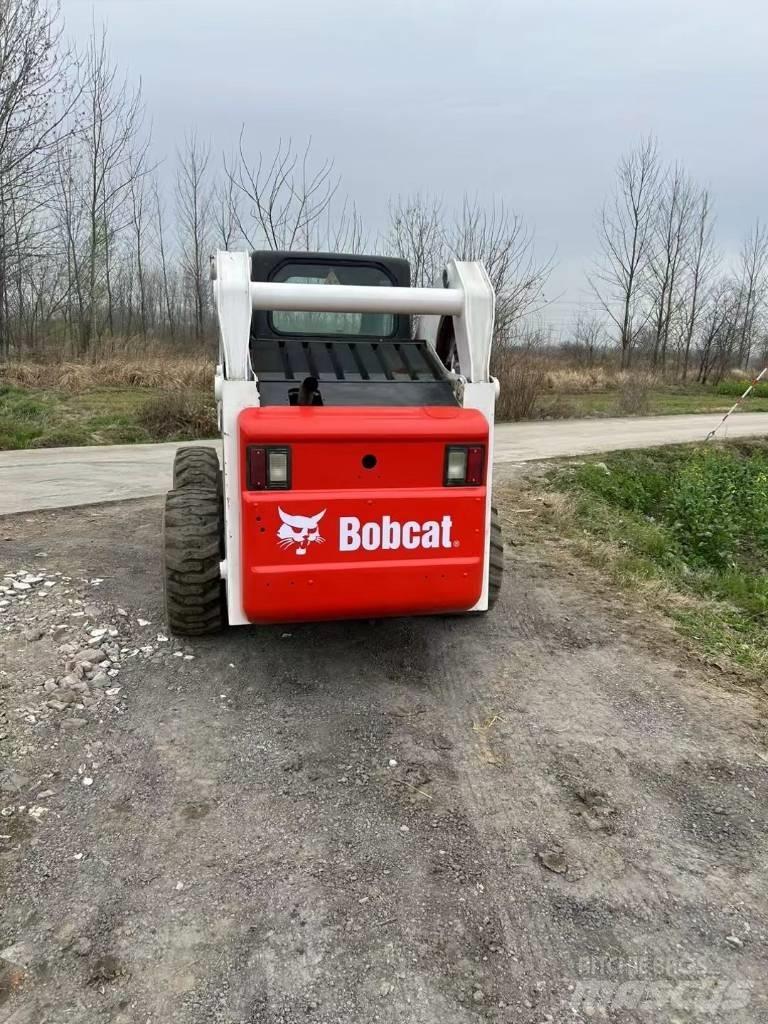Bobcat S 300 Skid steer mini nakladalci