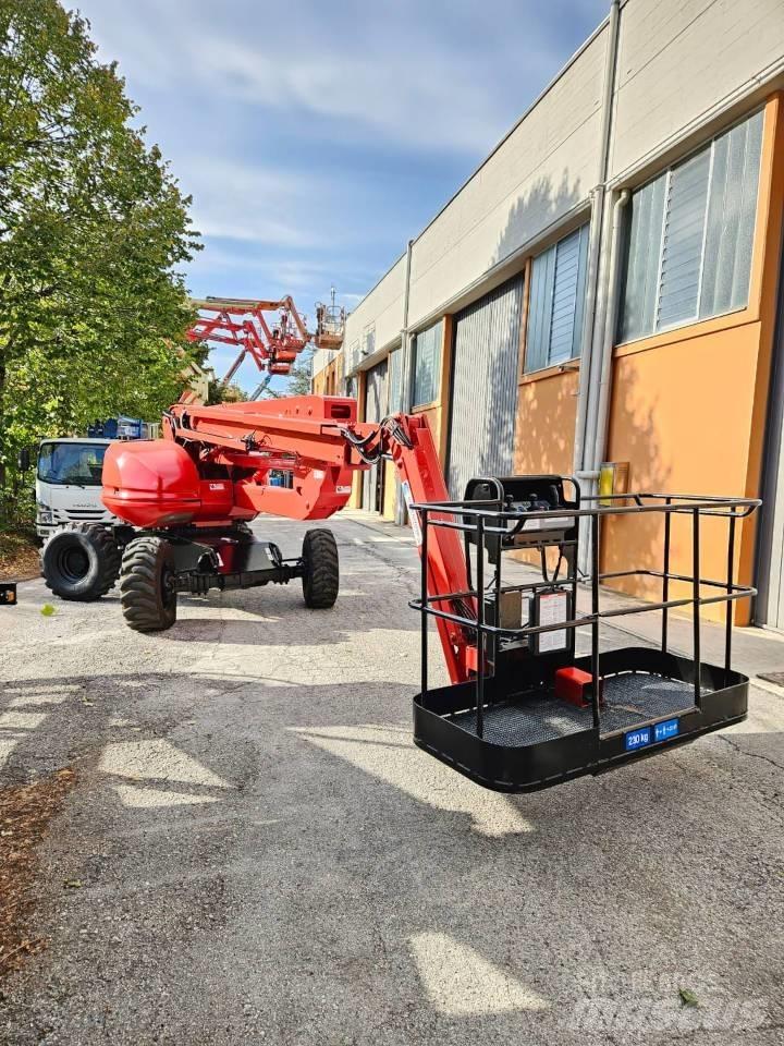 Manitou 160 ATJ Zglobne dvižne ploščadi