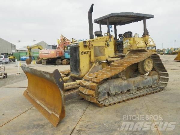 CAT DH4 Buldožerji goseničarji
