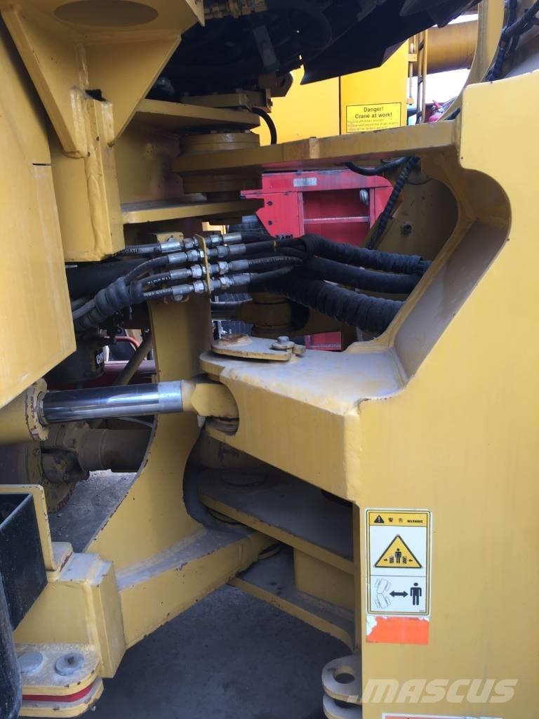 CAT 966 H Kolesni nakladalci