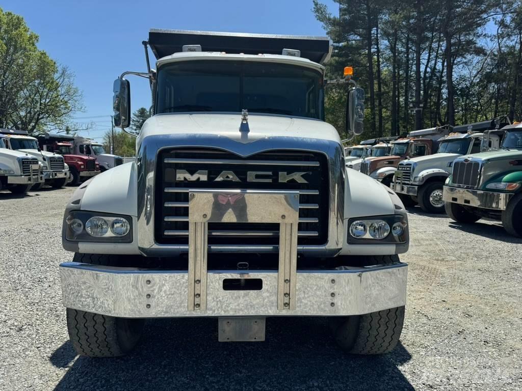 Mack GU713 Kiper tovornjaki