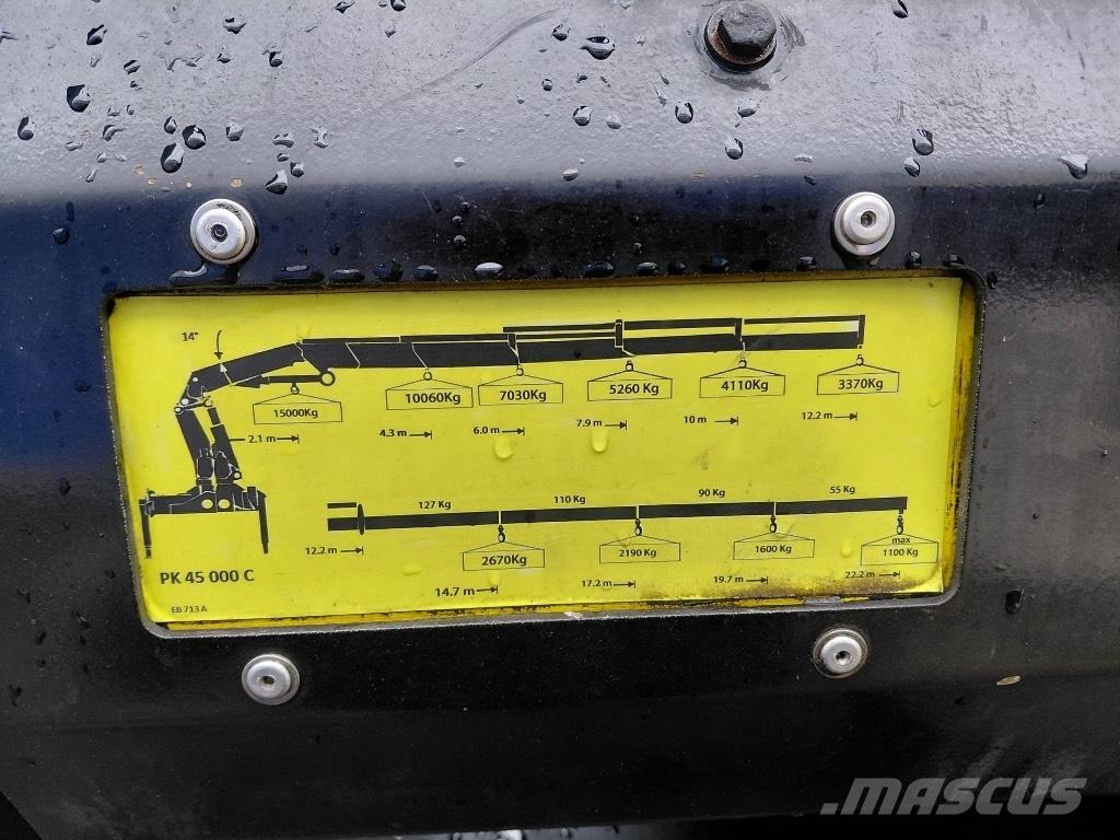 Iveco Trakker 350 Tovornjaki z žerjavom