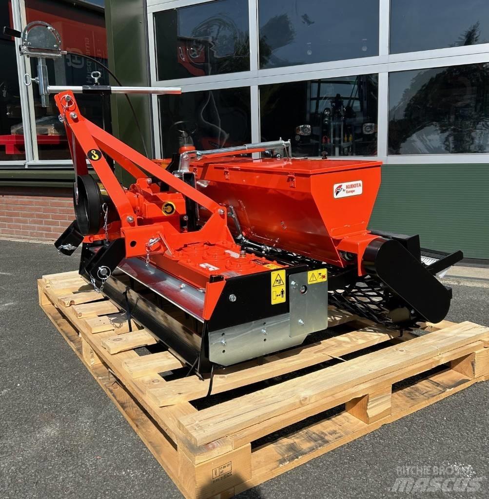 Kubota MTZ SM 150 Priključki za kompaktni traktor
