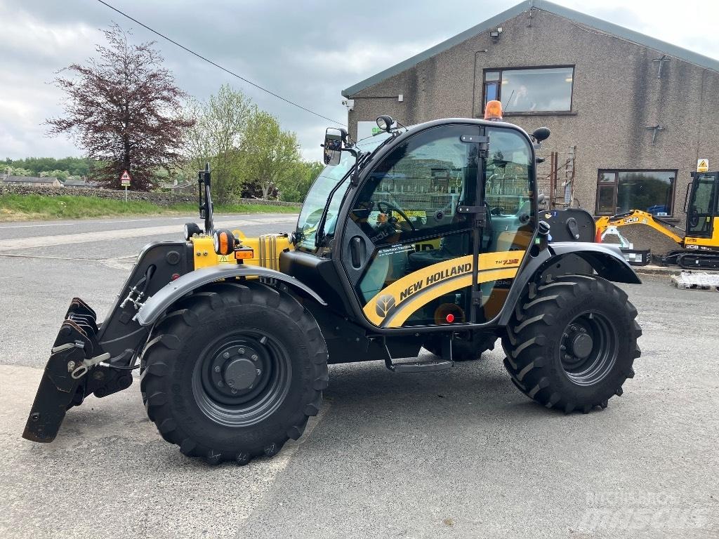 New Holland TH7.32 Kmetijski teleskopski nakladalci
