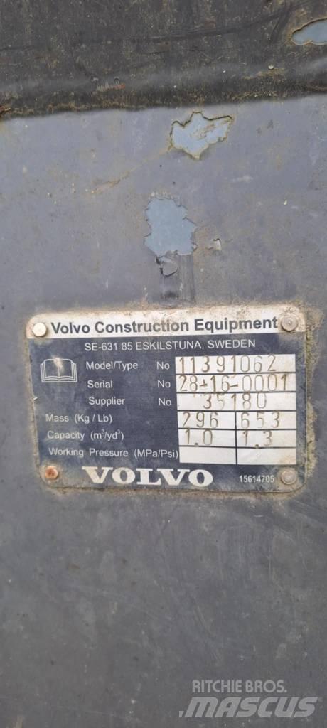 Volvo L 25 F Kolesni nakladalci