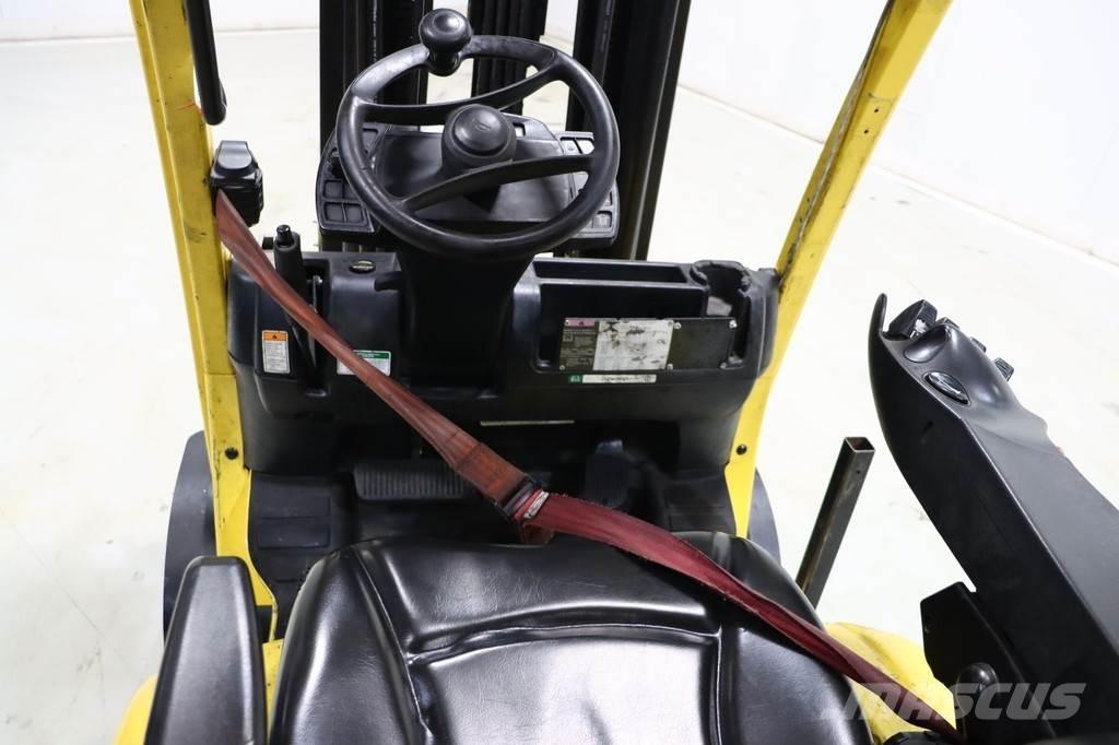 Hyster S3.0FT Plinski viličarji