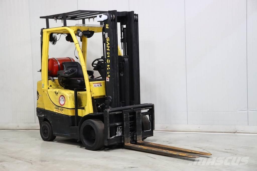 Hyster S3.0FT Plinski viličarji