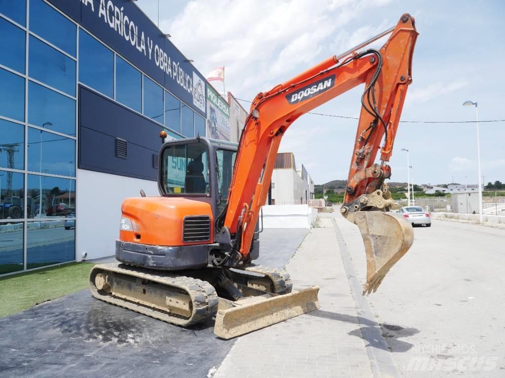 Doosan DX 60 R Mini bagri <7t