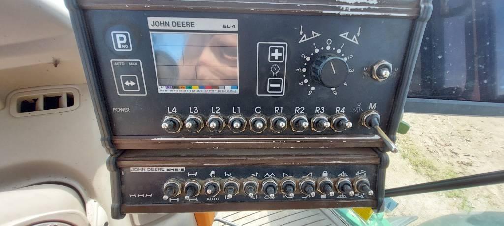 John Deere 840 i Vlečne škropilnice