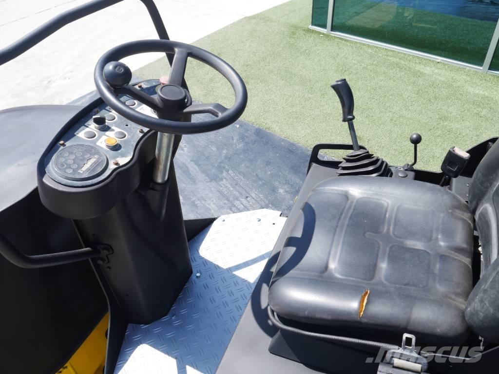 Bomag BW 120 AD-4 Dvojni valjarji