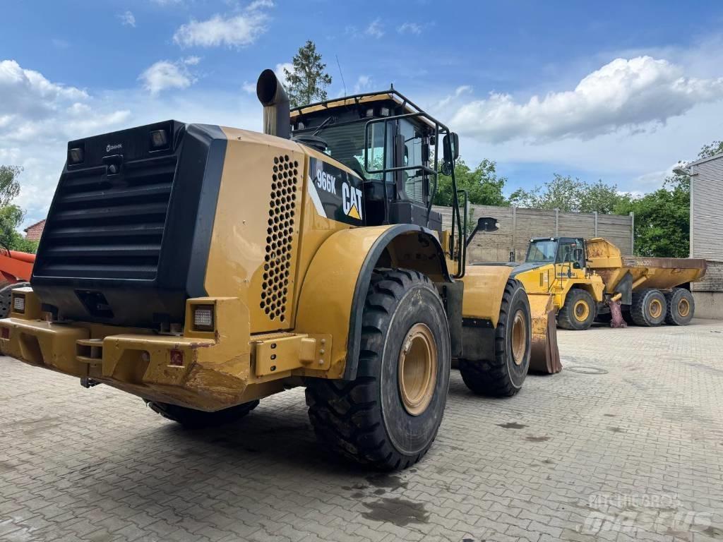 CAT 966 K Kolesni nakladalci