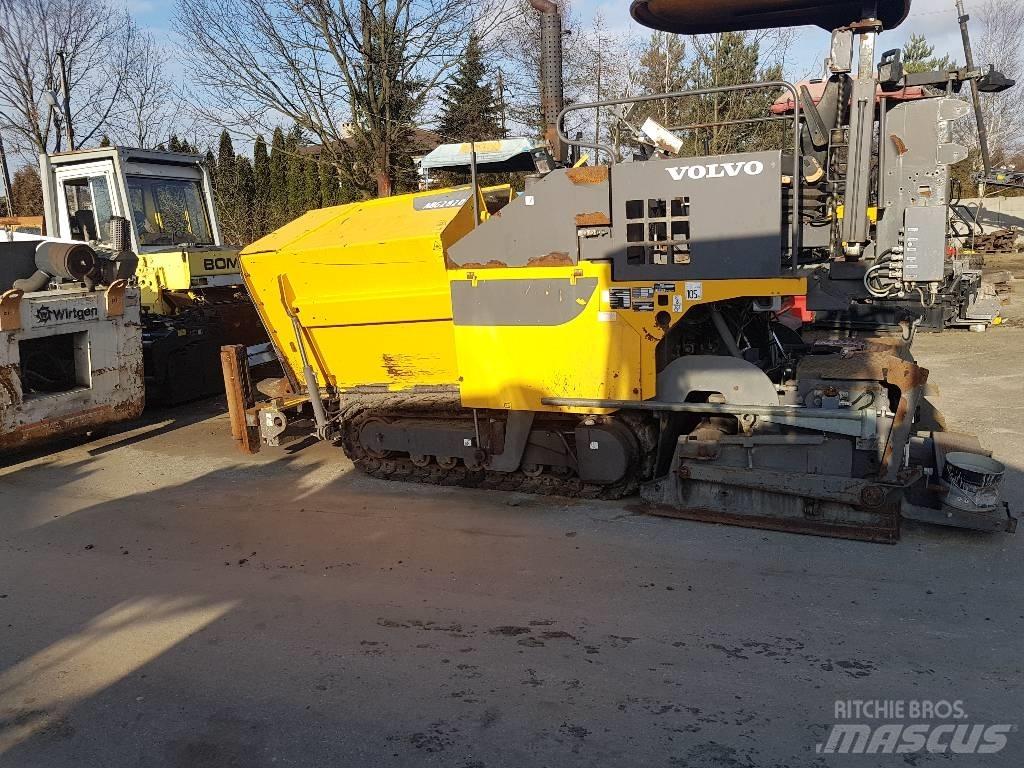 Volvo TITAN 2820 Asfaltni finišerji