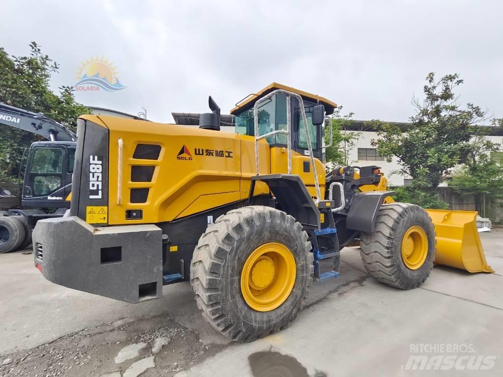 SDLG LG 958 F Kolesni nakladalci
