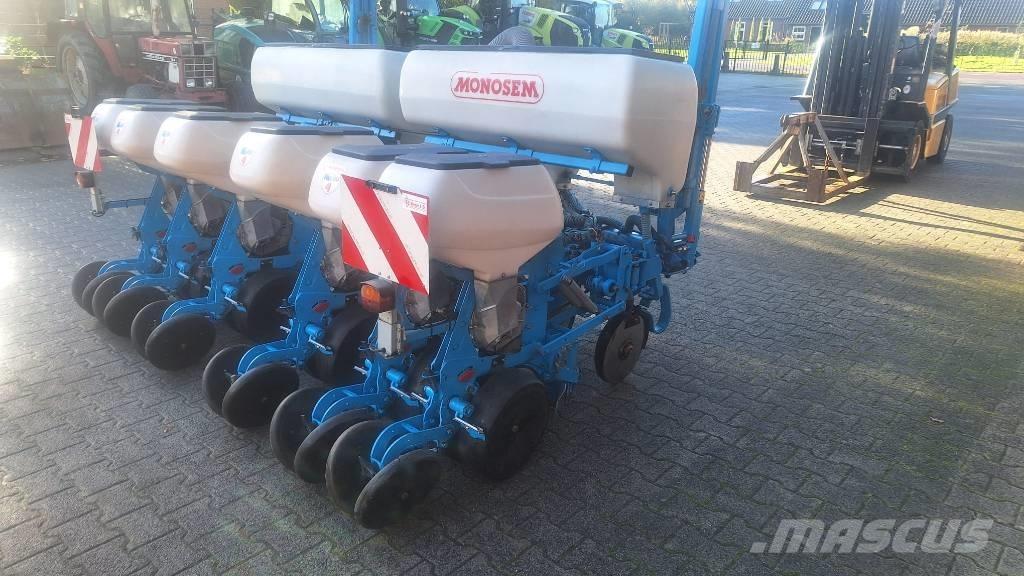 Monosem NG PLUS 6 Natančne sejalnice